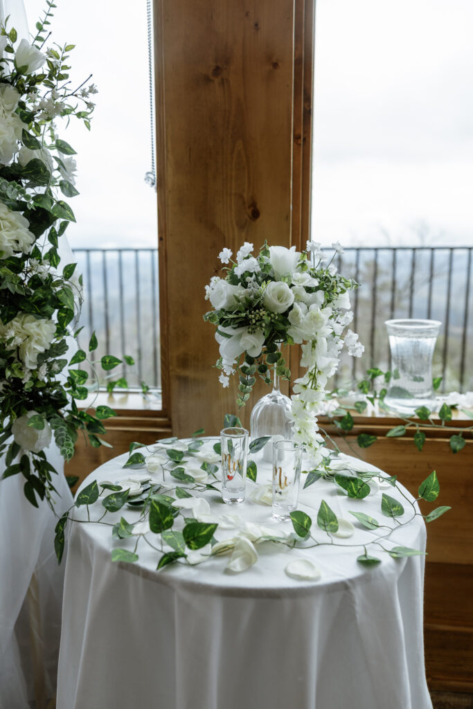 Erin Shelby Photography. A Wedding & Portrait photographer based in Northeast Florida. Capturing candid & meaningful moments from your most special day.