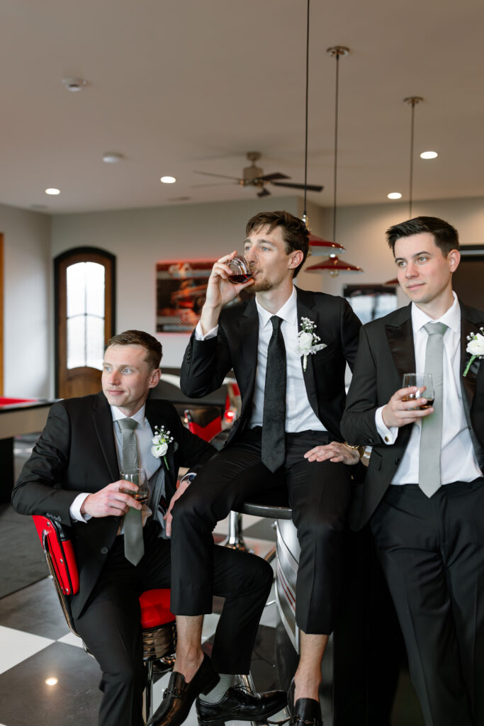Erin Shelby Photography. A Wedding & Portrait photographer based in Northeast Florida. Capturing candid & meaningful moments from your most special day.