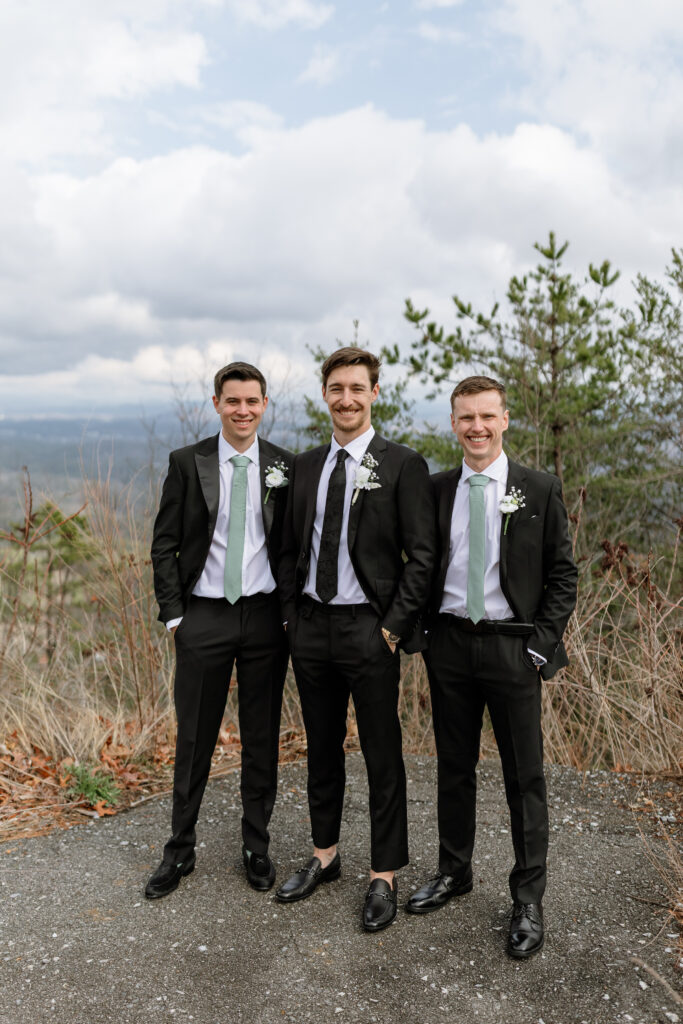 Erin Shelby Photography. A Wedding & Portrait photographer based in Northeast Florida. Capturing candid & meaningful moments from your most special day.