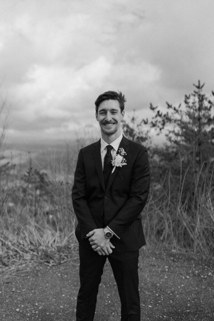 Erin Shelby Photography. A Wedding & Portrait photographer based in Northeast Florida. Capturing candid & meaningful moments from your most special day.