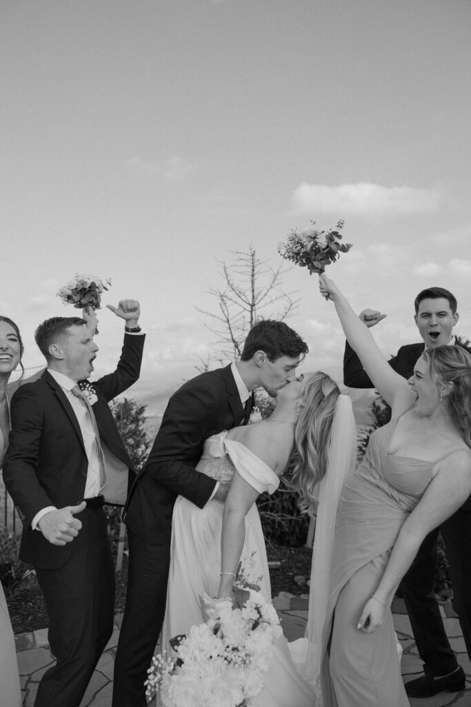 Erin Shelby Photography. A Wedding & Portrait photographer based in Northeast Florida. Capturing candid & meaningful moments from your most special day.