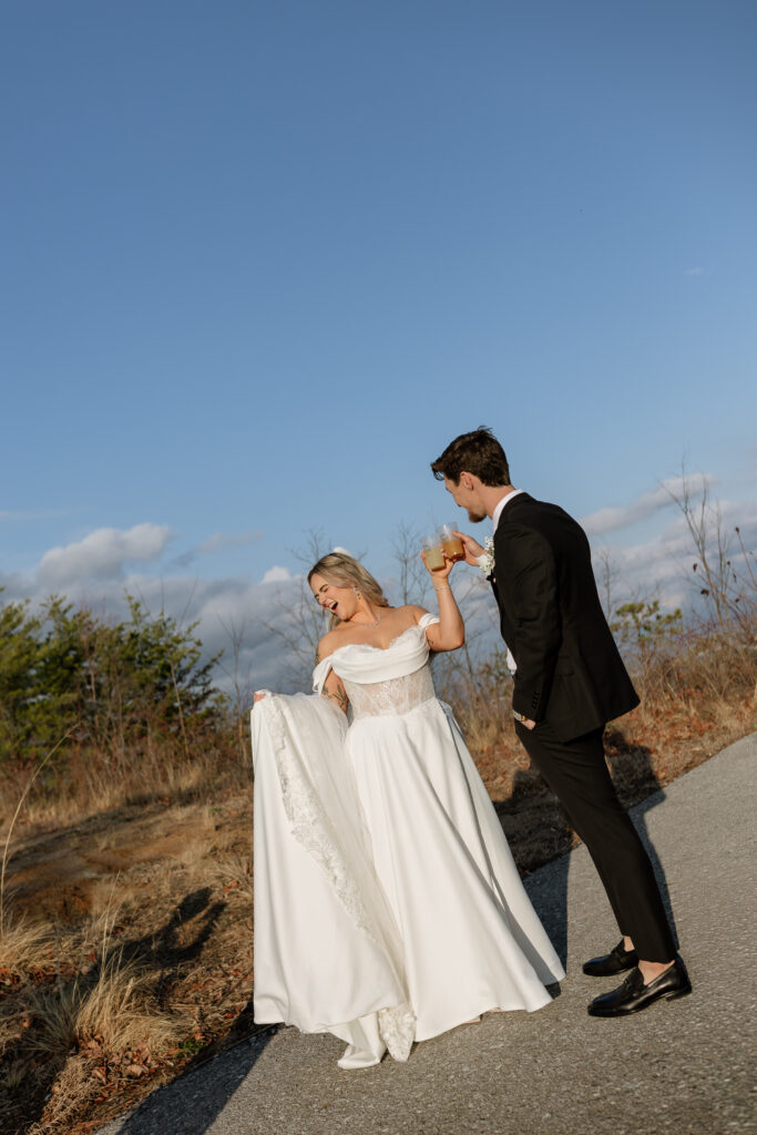 Erin Shelby Photography. A Wedding & Portrait photographer based in Northeast Florida. Capturing candid & meaningful moments from your most special day.