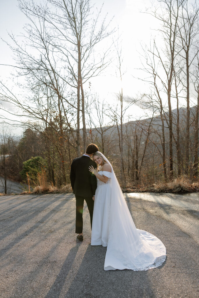 Erin Shelby Photography. A Wedding & Portrait photographer based in Northeast Florida. Capturing candid & meaningful moments from your most special day.