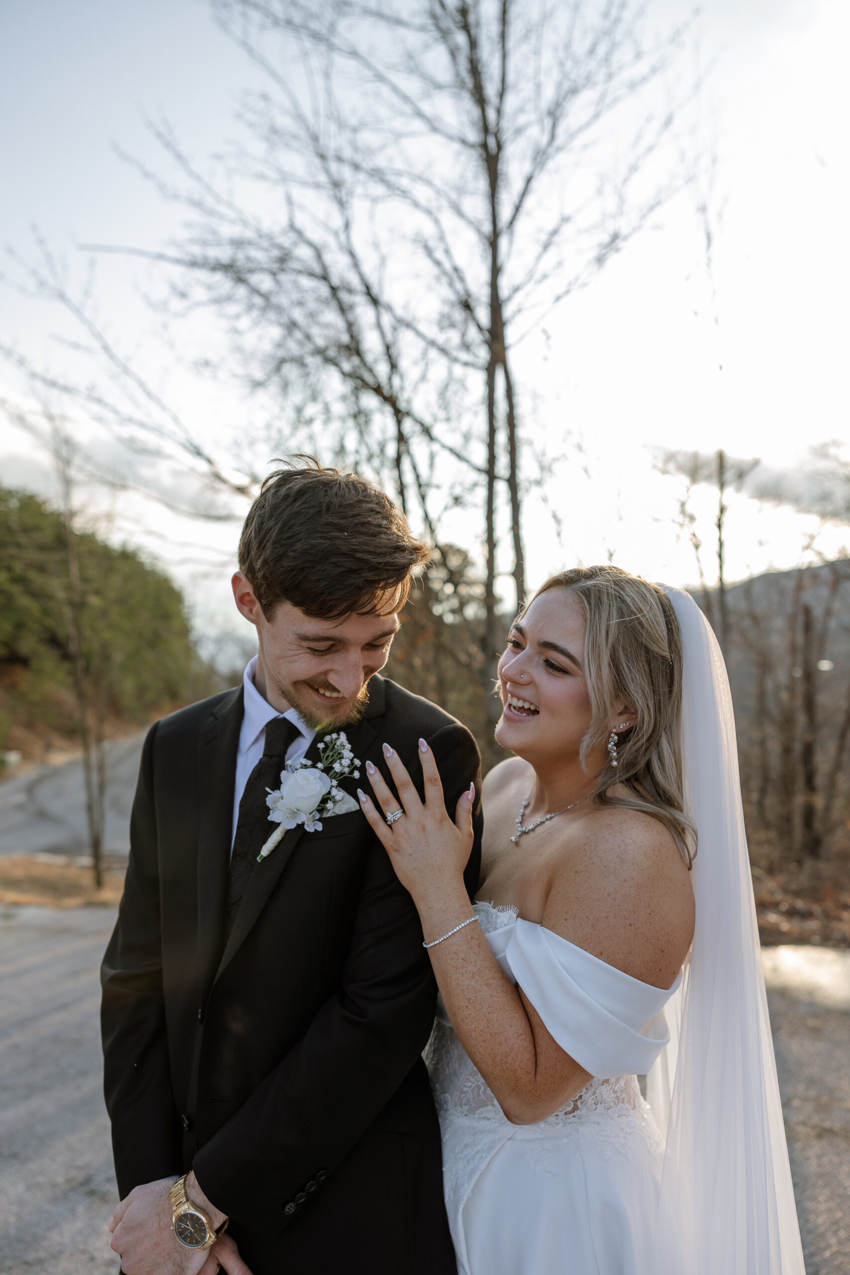 Erin Shelby Photography. A Wedding & Portrait photographer based in Northeast Florida. Capturing candid & meaningful moments from your most special day.