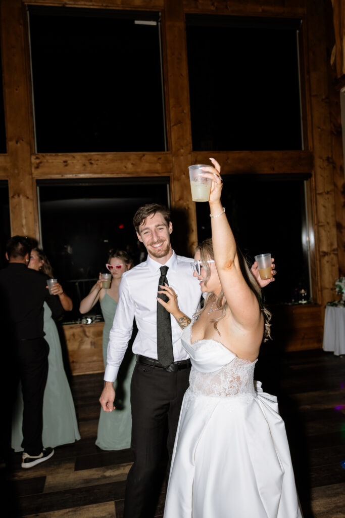 Erin Shelby Photography. A Wedding & Portrait photographer based in Northeast Florida. Capturing candid & meaningful moments from your most special day.