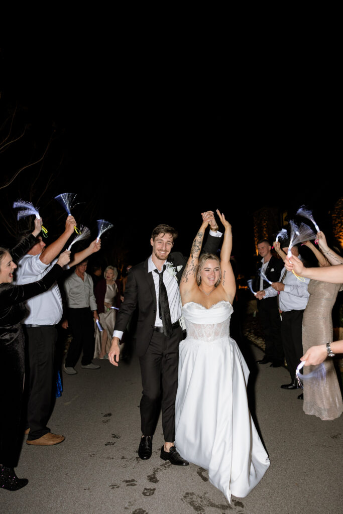 Erin Shelby Photography. A Wedding & Portrait photographer based in Northeast Florida. Capturing candid & meaningful moments from your most special day.
